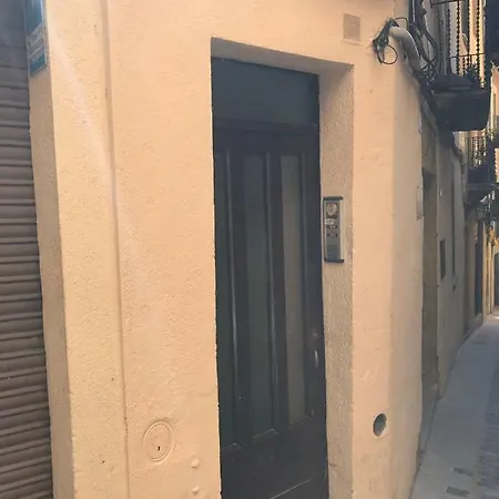 Apt 2 Acollidor Al Centre Historic De Vic Aptgarbi Exterior photo