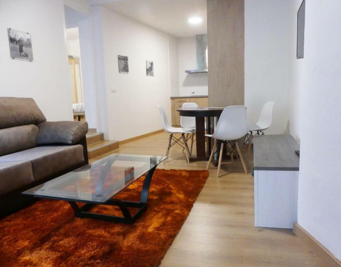 2 Acollidor Al Centre Historic De Aptgarbi Apartment Vic